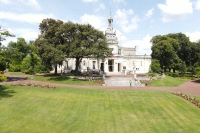 Mairie de Cognac - Agrandir l'image, fenêtre modale