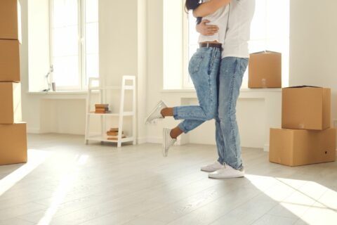 Couple en appartement