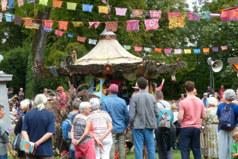 Événement dans le jardin public