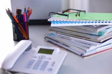 Bureau avec des documents