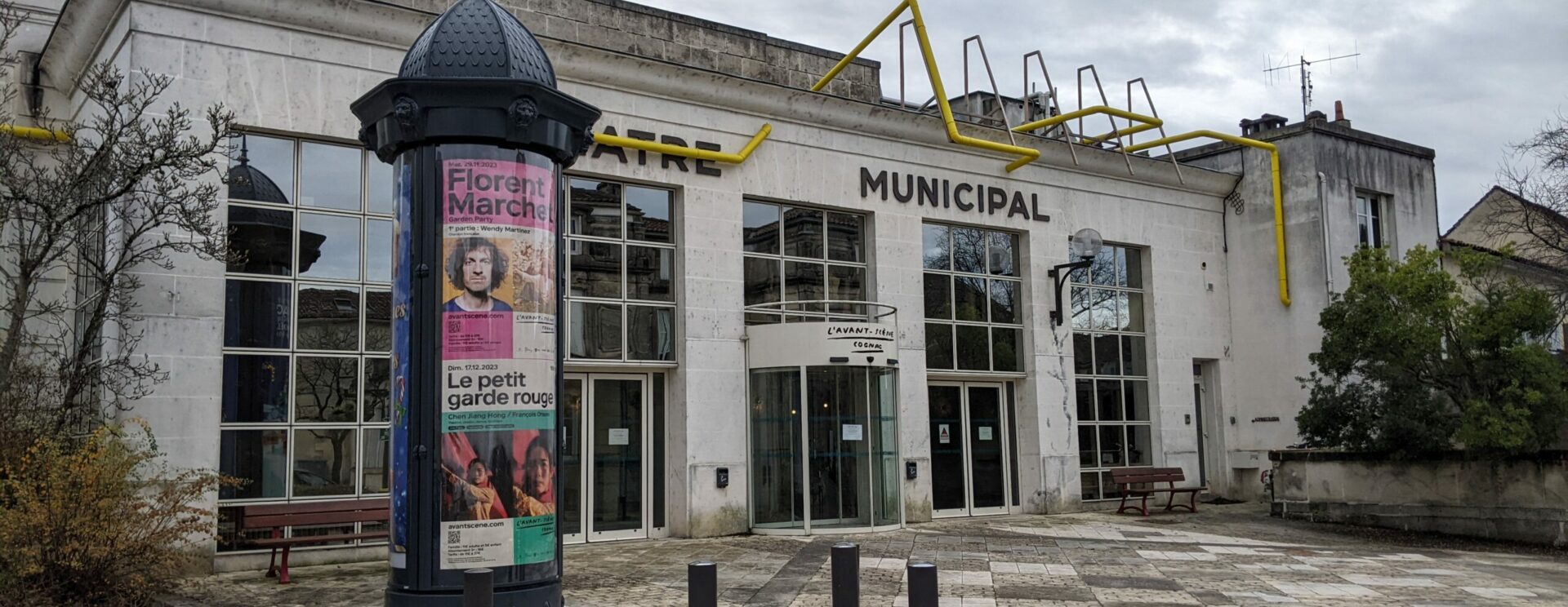 Façade du théâtre
