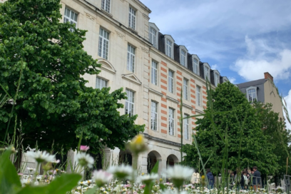 façade du collège Elisée Mousnier à Cognac - Agrandir l'image, fenêtre modale