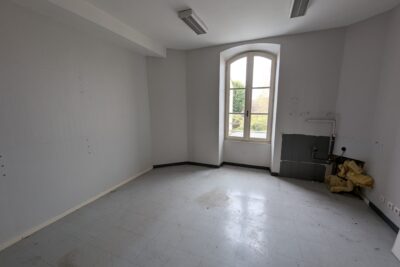 Agrandir l'image 12 sur 24, fenêtre modale