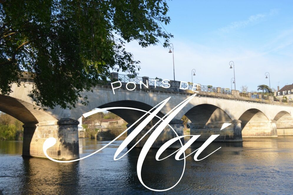 Pont en pierre à Cognac sur le fleuve Charente
